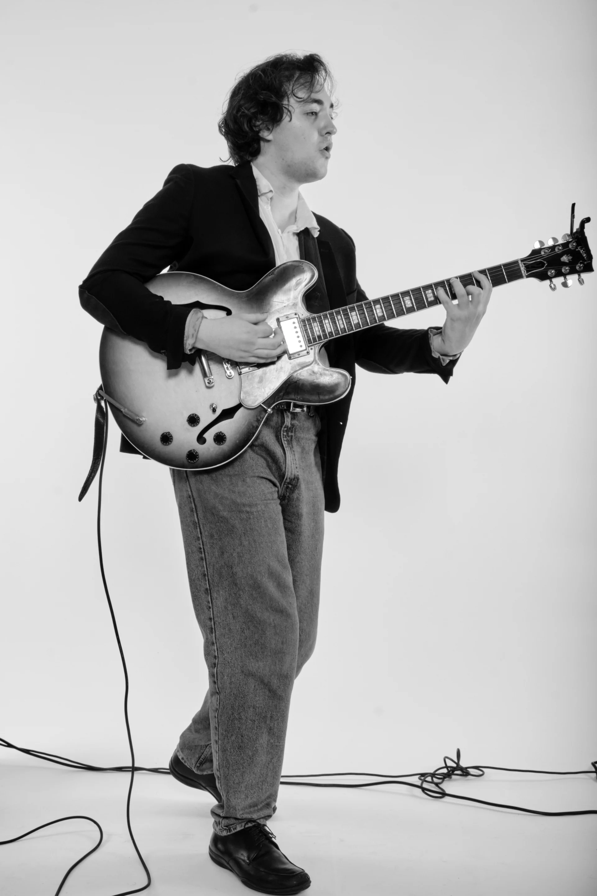 Devlin T. (guitar) Profile Photo