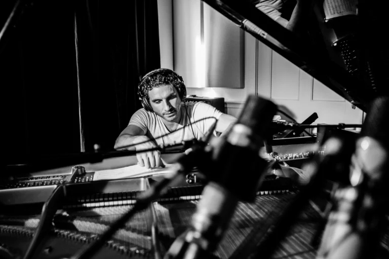 Romain Collin Recording With Kendrick Scott, Luques Curtis